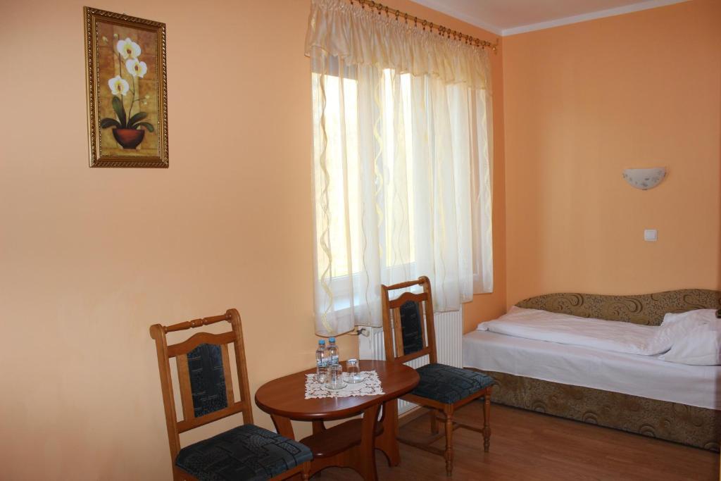 Hotel Czardasz Września 部屋 写真